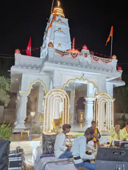 Sneh Balaji Nagar was filled with melody as a grand Sundarkand recital and Bhandara were organised